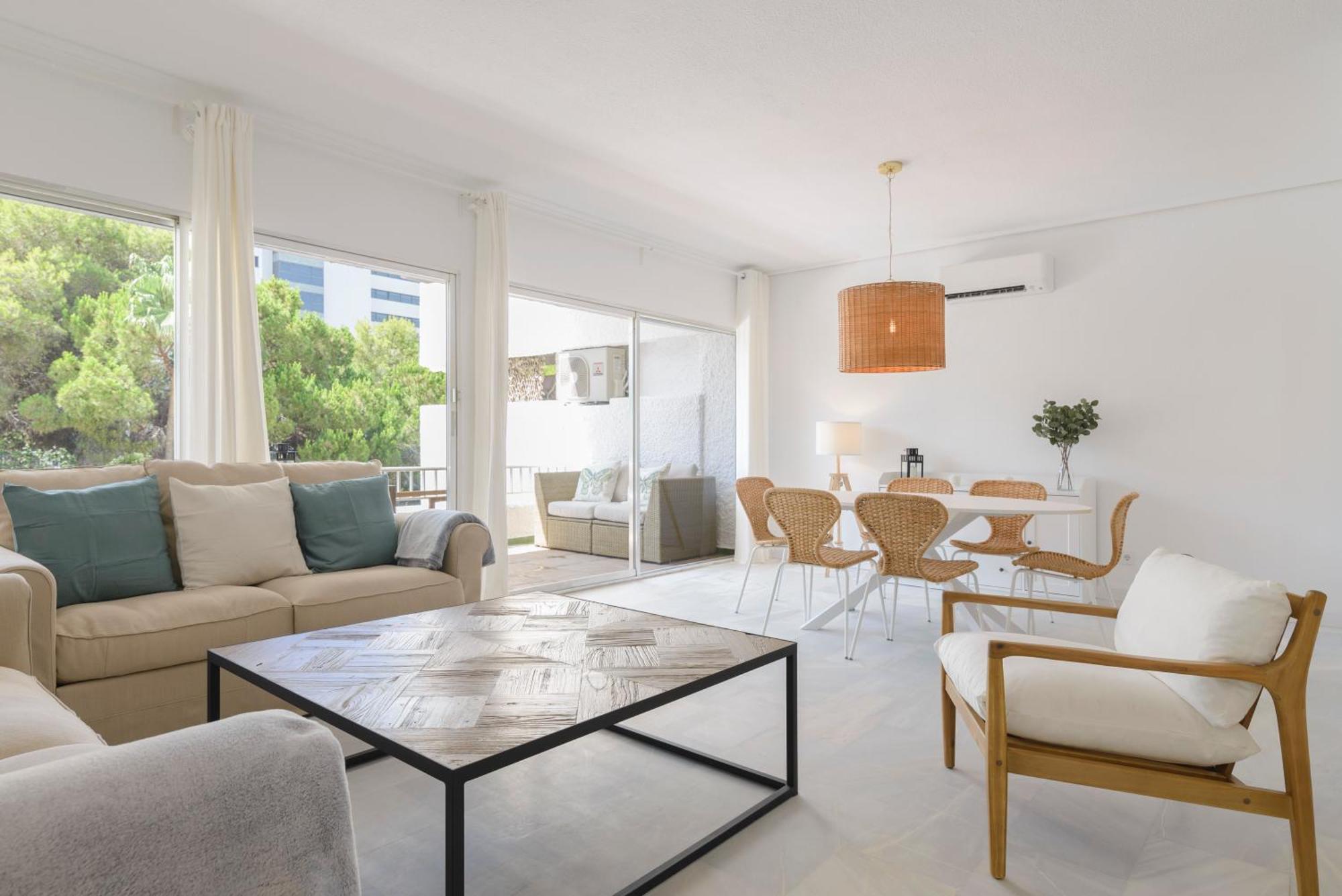 Jardines Del Mar Apartments Marbella Ngoại thất bức ảnh