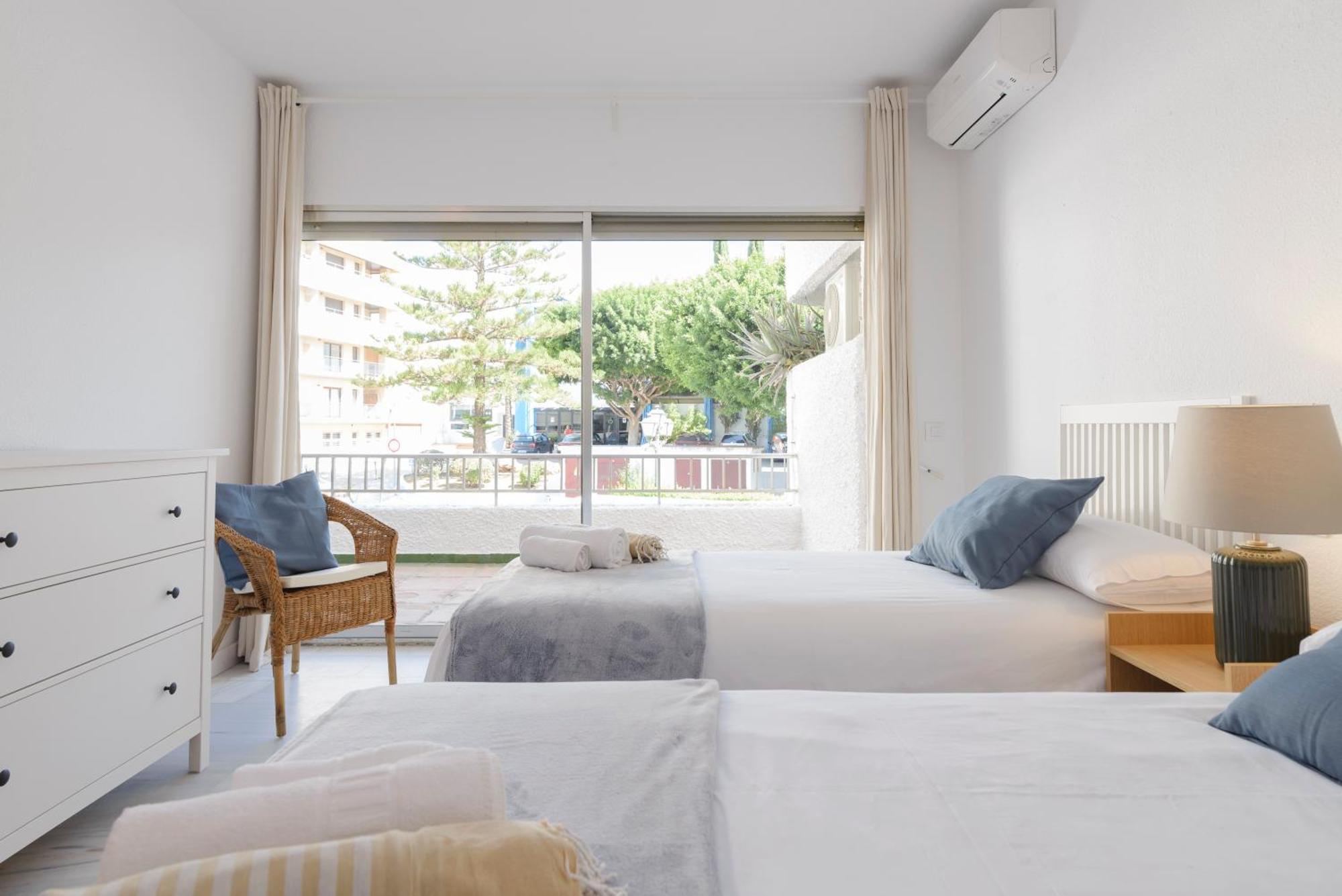 Jardines Del Mar Apartments Marbella Ngoại thất bức ảnh