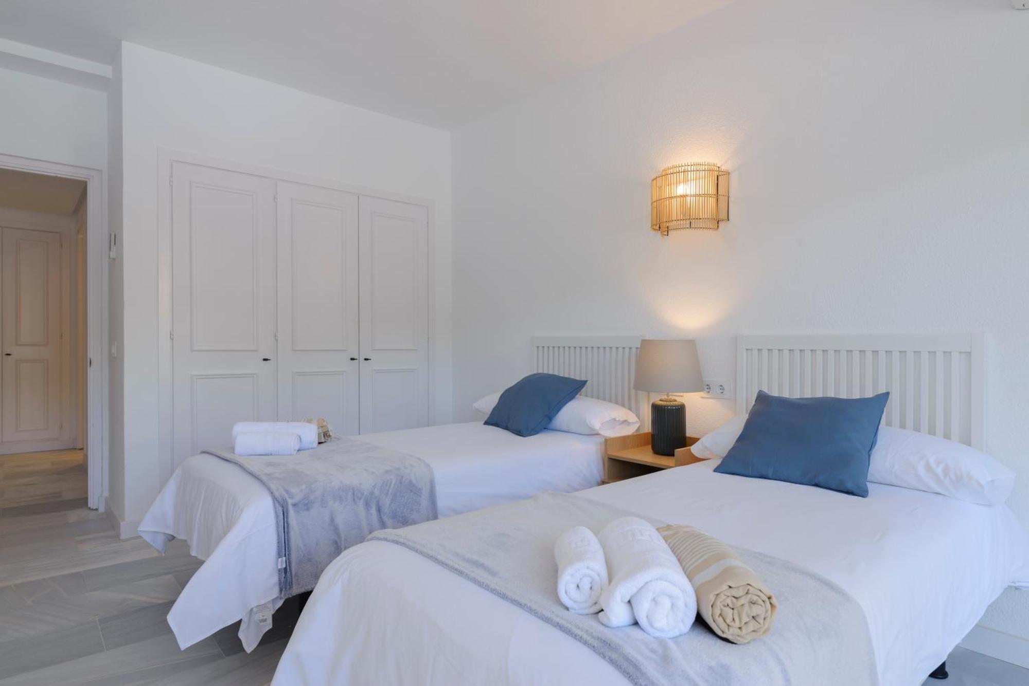Jardines Del Mar Apartments Marbella Ngoại thất bức ảnh