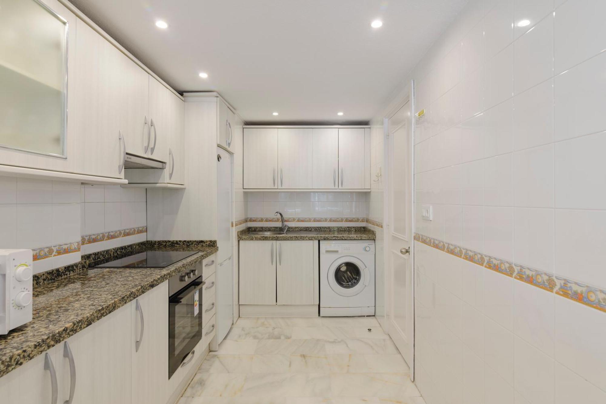 Jardines Del Mar Apartments Marbella Ngoại thất bức ảnh