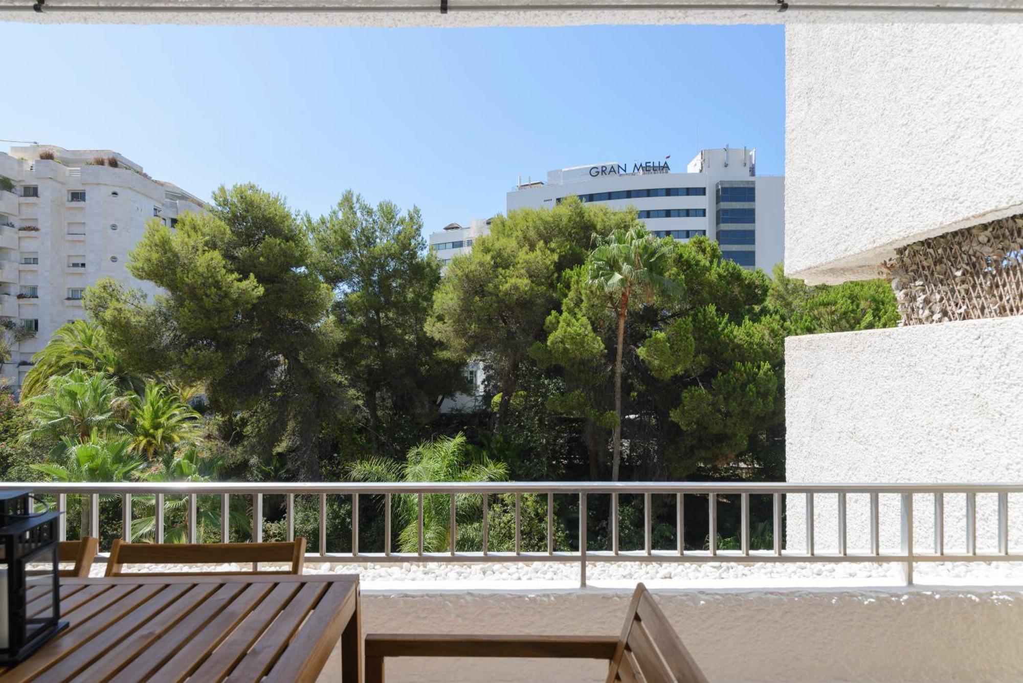 Jardines Del Mar Apartments Marbella Ngoại thất bức ảnh